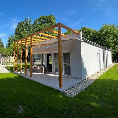 Aranygesztenye Apartmanhaz Балатонудвари Экстерьер фото